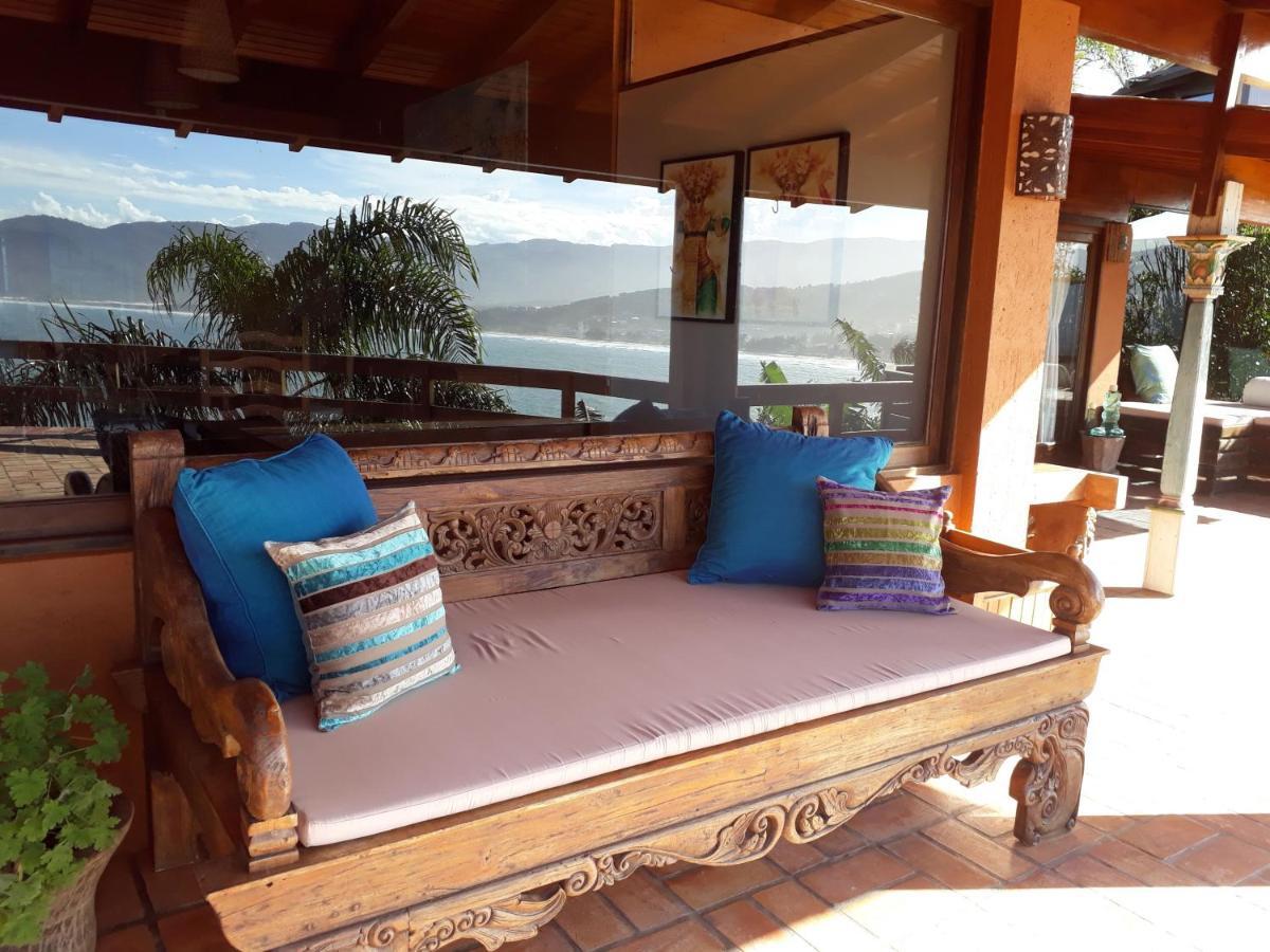 Luxury Suites Vila Indonesia กาโรปาบา ภายนอก รูปภาพ